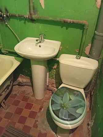 Продам 2х ком.кв-ру на пр.Дзержинского 2/4 эт Донецк