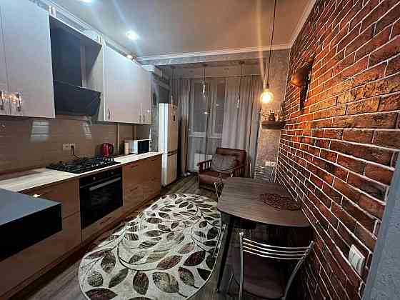 Сдам однокомнатную квартиру на Бакинских Комиссаров Донецк