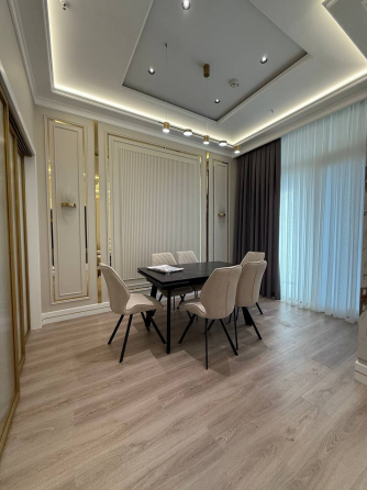 Сдам двухкомнатную квартиру люкс Донецк