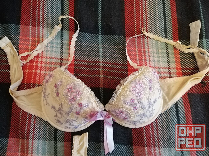 Продам комплект бюстгальтер стринги р. 44 74в Донецк - изображение 5