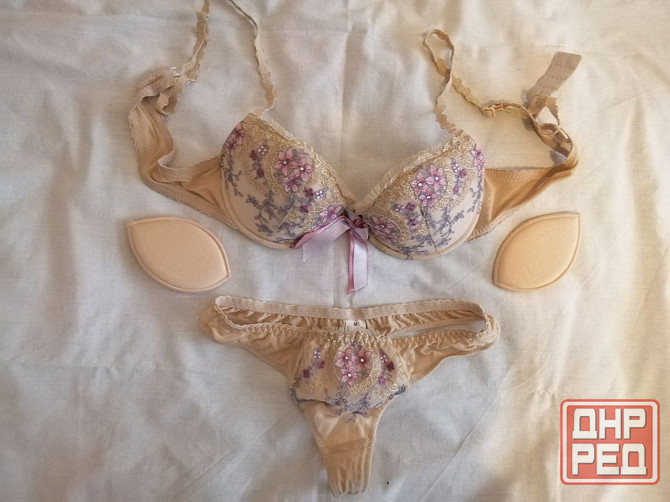 Продам комплект бюстгальтер стринги р. 44 74в Донецк - изображение 2
