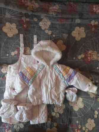 Костюм,костюмчик на 1-1,5года,куртки на 2-3года,сапожки р26\27\28,сапоги ст.21см Донецк