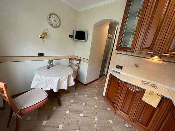 Сдаётся шикарная 2-комнтная квартира Ворошиловский район, улица 50-летия Донецк