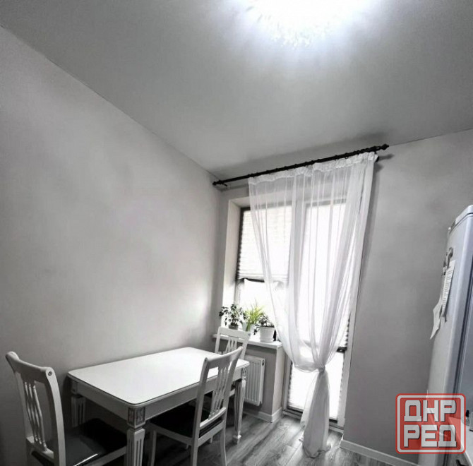 Сдаётся в аренду уютная однокомнатная квартира площадью 35 кв. в Ворошиловском районе Донецка Донецк - изображение 1