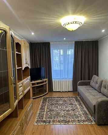 Ворошиловский район пересечение улица Розы Люксембург и Театрального проспекта Донецк