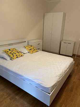 Сдаю двухкомнатную квартиру 58.0 м² Донецк