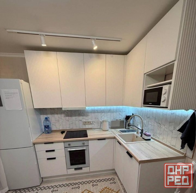 Сдаю двухкомнатную квартиру в Пролетарском районе, находится по ул. Щетинина Донецк - изображение 1