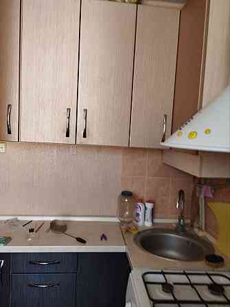 Продам 3-х комнатную комнатную квартиру Сталинку , Макеевка, Кировский район, ул. Советская. Макеевка