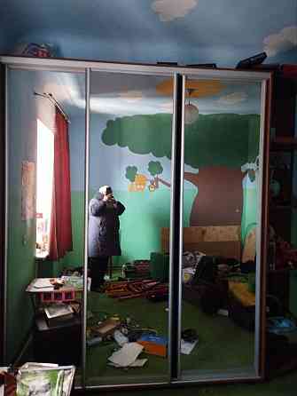 Продам 3-х комнатную комнатную квартиру Сталинку , Макеевка, Кировский район, ул. Советская. Макеевка