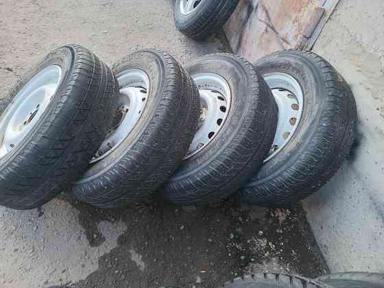 Продаю комплект колёс на ваз с летней резиной Донецк