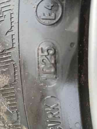 Продаю комплект колёс р 16 с зимней резиной Донецк