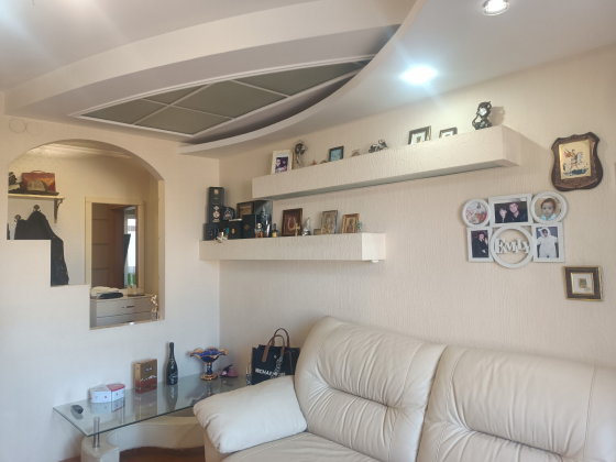 Продается 3 квартира по Ленинскому проспекту Донецк