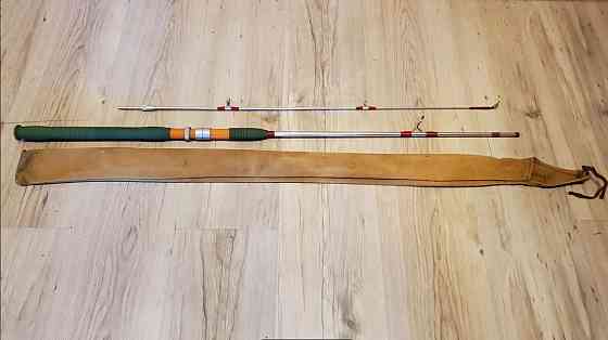 Всю рыблоловную принадлежность Блесна воблеры катушки+ледобур и 4 спининга с катушками Донецк