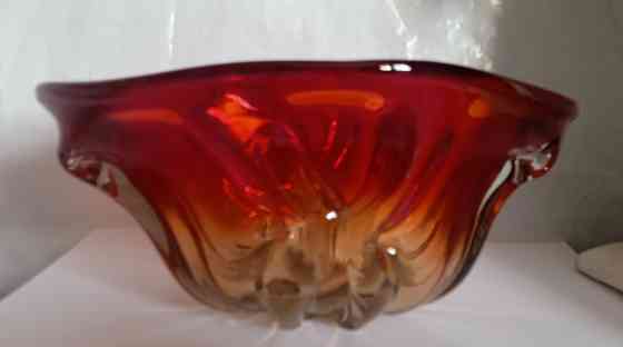 Ваза конфетница толстое рубиновое стекло. Донецк