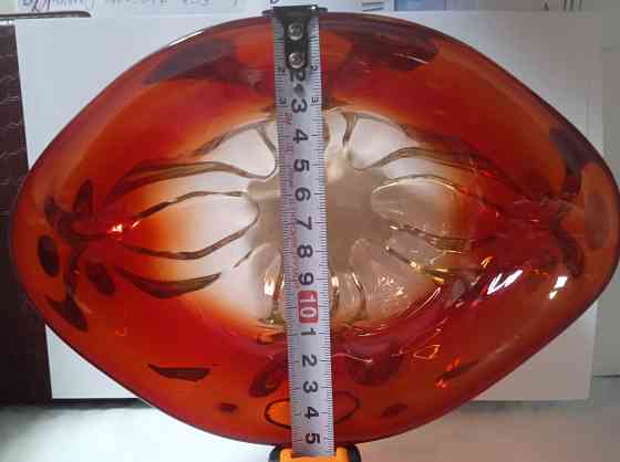 Ваза конфетница толстое рубиновое стекло. Донецк