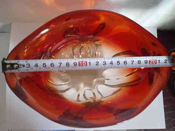 Ваза конфетница толстое рубиновое стекло. Донецк