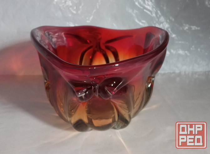 Ваза конфетница толстое рубиновое стекло. Донецк - изображение 3