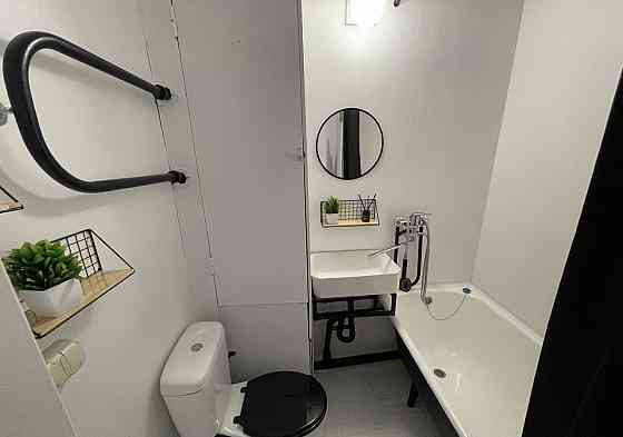 Сдаю однокомнатную квартиру 33.0 м² этаж 1/5 город Донецк, Парк Гулливер, Детская областная Донецк