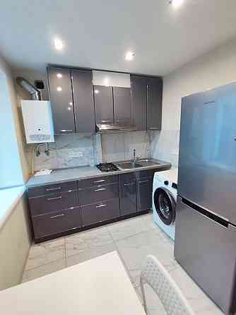 Сдаю 1-комнатную квартиру в Донецке, Киевский район, ориентир - Донецк Сити. Донецк