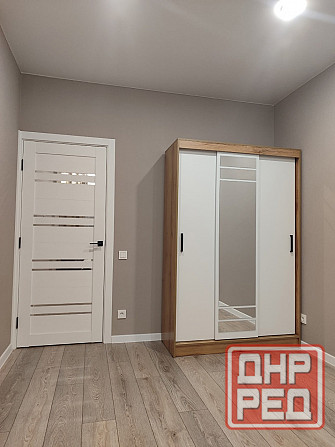 Сдаю однокомнатную квартиру в Ворошиловском районе Донецка по адресу: проспект Богдана Хмельницкого Донецк - изображение 1