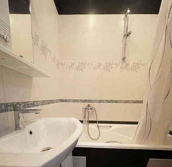 Срочная сдача крупногабаритной двухкомнатной квартиры в Киевском районе Донецка, Донецк