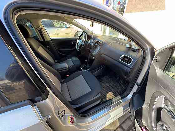 Продам авто Polo 2011 Макеевка