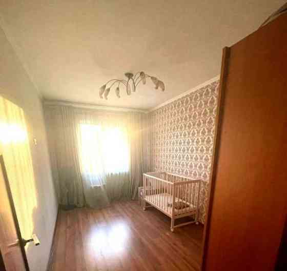 Сдаю двухкомнатную квартиру 53.0 м² этаж 3 город Донецк, Петровский район Донецк