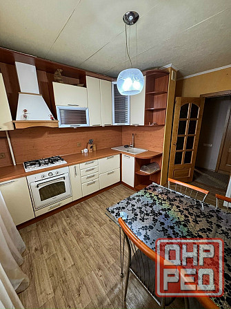 3 к пл. Грибиниченко с мебелью и техникой этаж 4/9 Макеевка - изображение 1