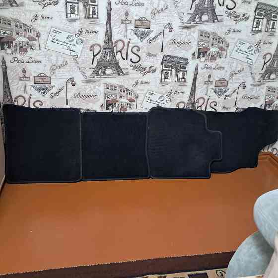 Продам коврики лансер 9 Комсомольское