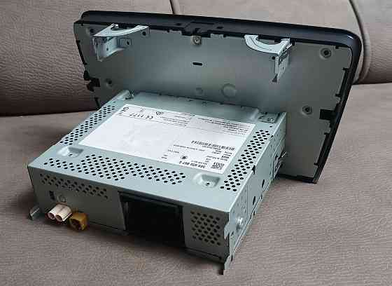 Оригинальная штатная магнитола skoda octavia А7 Донецк