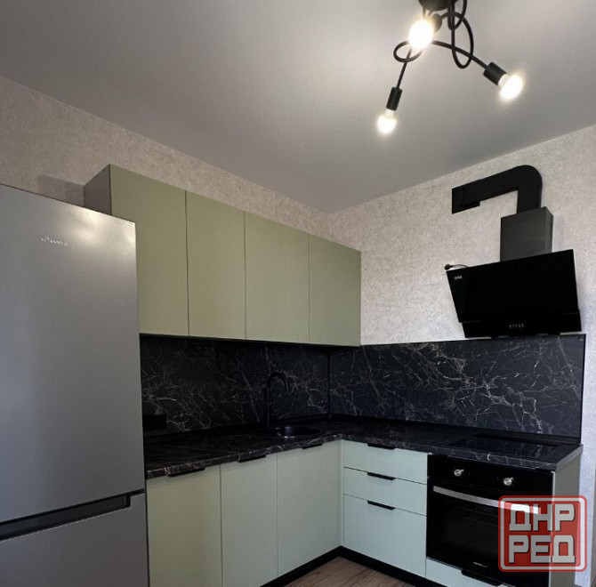 Сдаю однокомнатную квартиру в Ворошиловском районе Донецка (театральный проспект) Донецк - изображение 1