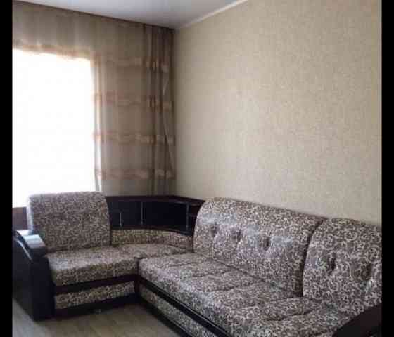 Сдам просторную, чистую однокомнатную квартиру в кирпичном доме Калининского района Донецк