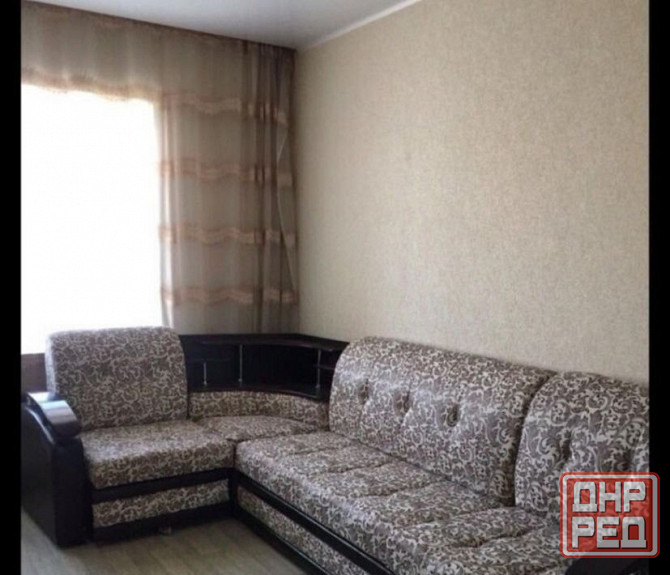 Сдам просторную, чистую однокомнатную квартиру в кирпичном доме Калининского района Донецк - изображение 1