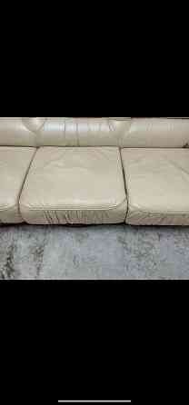 Продам кожаный диван и кресла Донецк