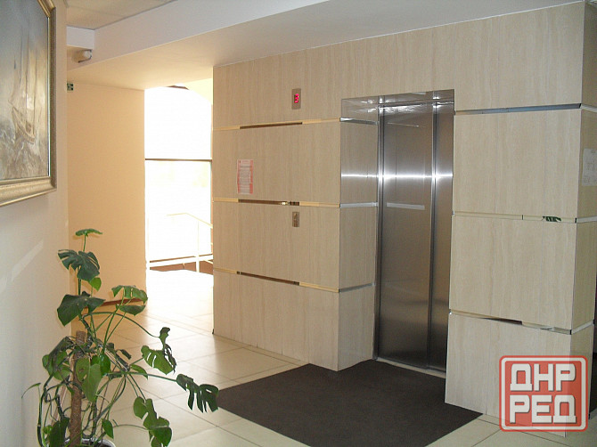 Сдам в аренду помещение 100 кв м "Звездочка", под магазин, салон. Донецк - изображение 1