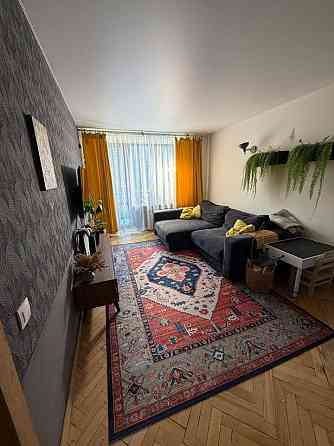 Сдаётся уютная двухкомнатная квартира, 54квм, Калининский район, ориентир мед институт Донецк