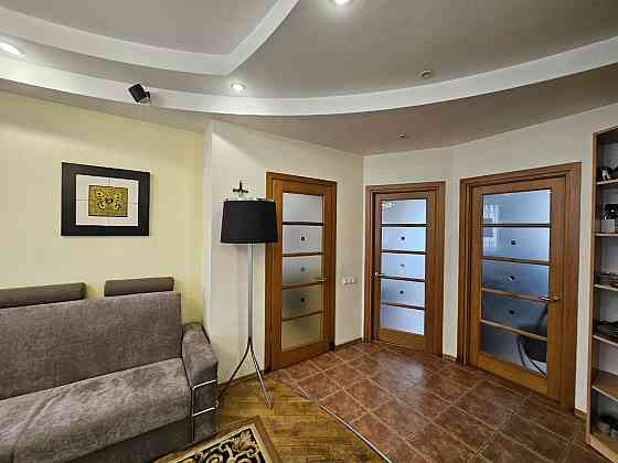 Продам 3х комн бульвар Пушкина Донецк