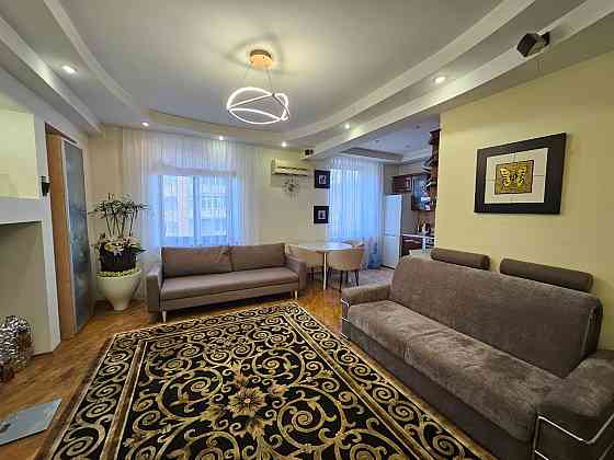 Продам 3х комн бульвар Пушкина Донецк