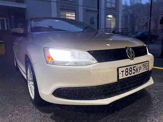 Volkswagen Jetta Официальная 2.0 литра атмосферник автомат Айсин 2014 год Донецк