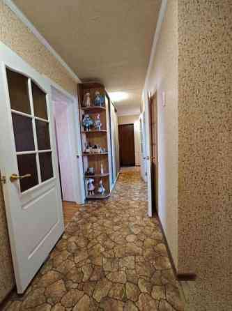 Продам 4 ком кв по пр Дзержинского в Калининском р-н Донецк