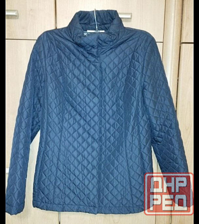 Продам фирменную демисезонную курточку в идеальном состоянии 48-50р,, Донецк - изображение 1