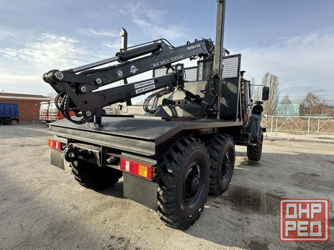 Лесовоз урал-5557 с новым манипулятором Майман 2026 - готов к работе Вологда - изображение 3