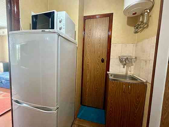 Сдается 1 комн квартира (гостинка 18кв.м) с удобствами Мариуполь