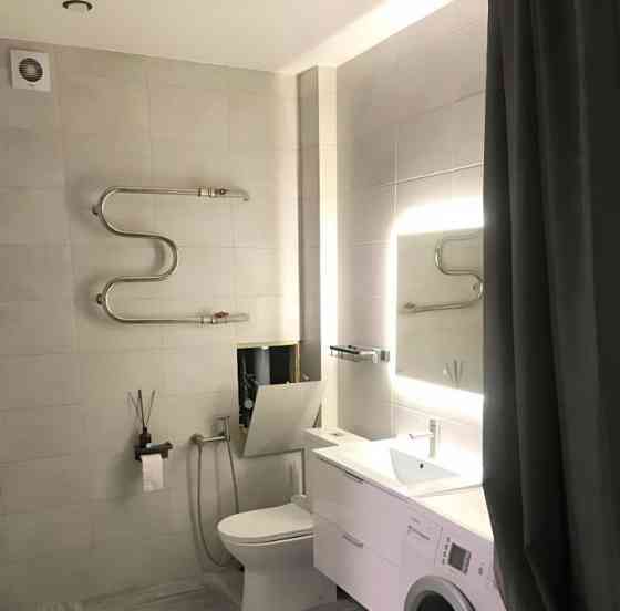 Сдам в аренду большую однокомнатную квартиру на длительный срок. г. Донецк (проспект мира) Донецк