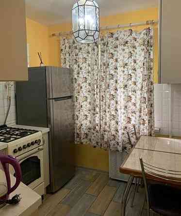 Сдается просторная 3-х комнатная квартира в Калининском районе города Донецка Донецк