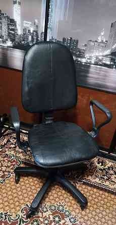 Комп. кресло , кожа, Донецк