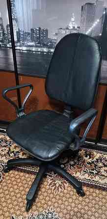 Комп. кресло , кожа, Донецк