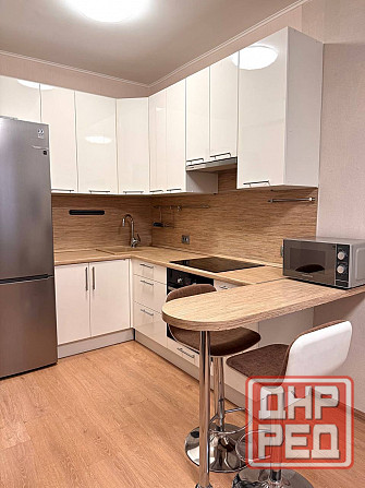 Сдам квартиру-евродвушку Ворошиловский район, Крытый рынок, площадь Конституции Донецк - изображение 1