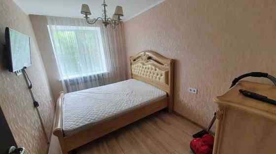 Сдам аккуратную двухкомнатную квартиру в Ленинском районе по улице Днепродзержинского. Донецк