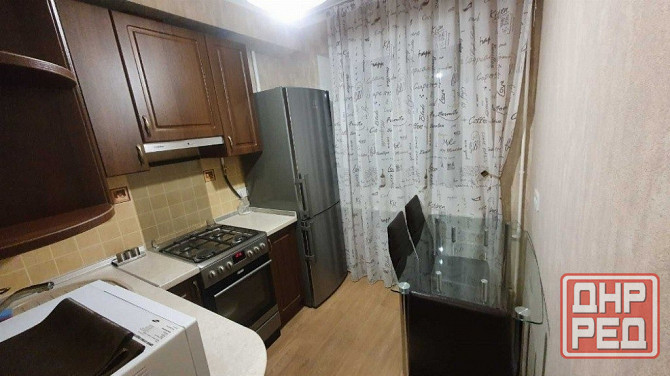Сдам аккуратную двухкомнатную квартиру в Ленинском районе по улице Днепродзержинского. Донецк - изображение 2
